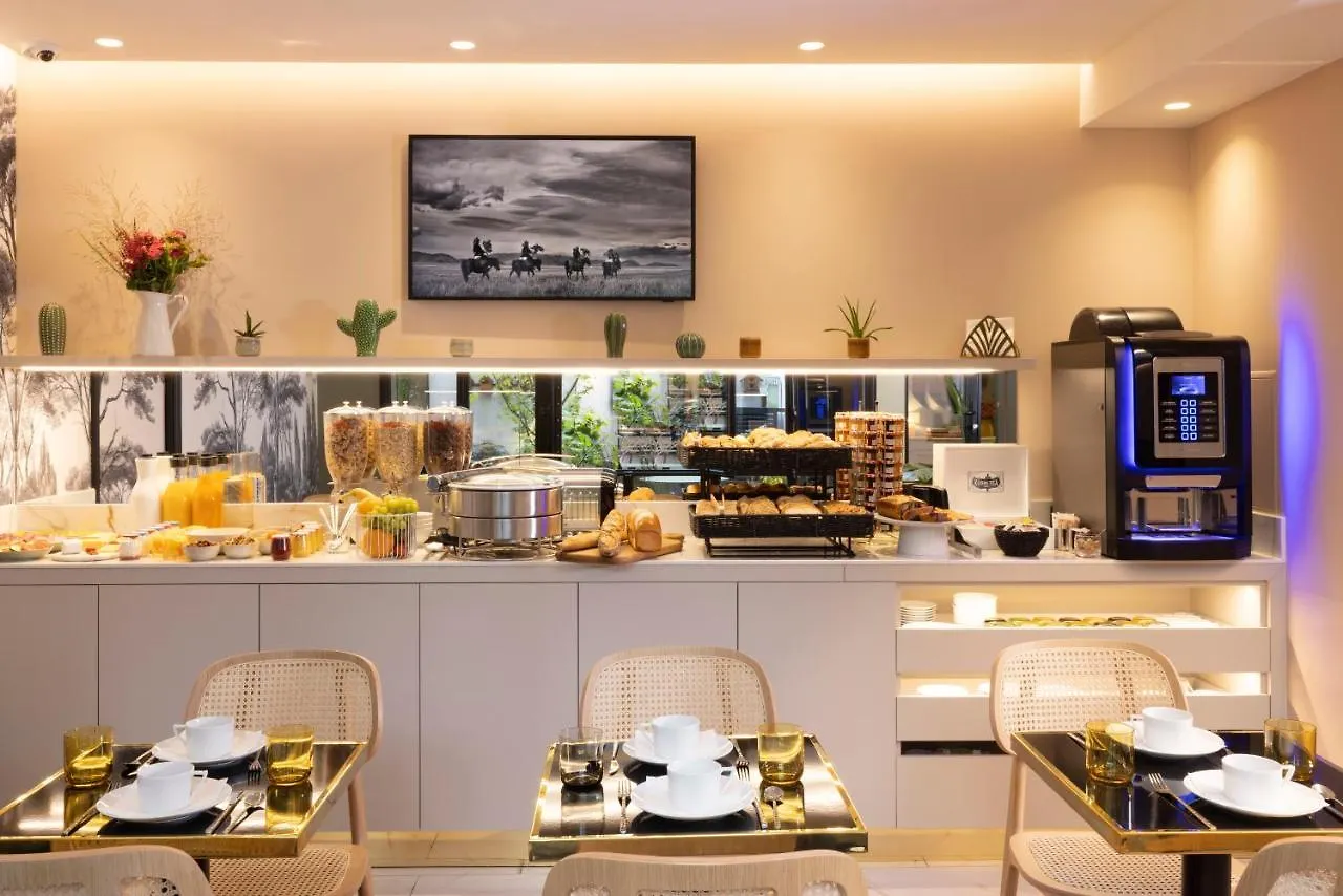 La Canopée 3* París